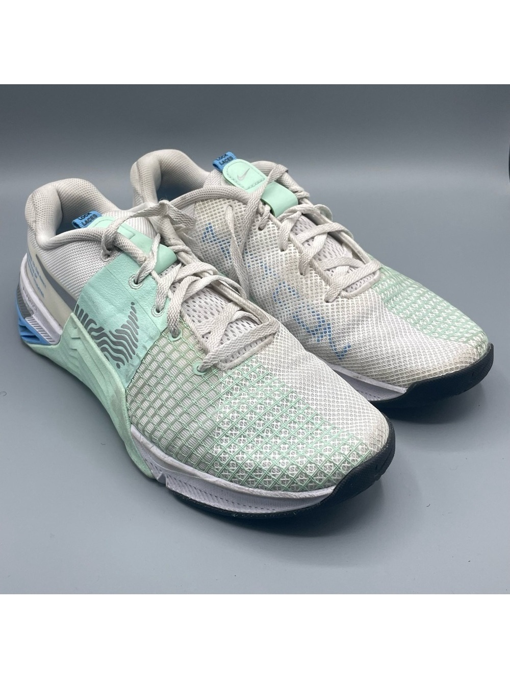 Nike Metcon 8 White Metallic Silver